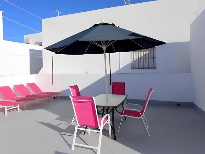 Casa con Terraza en centro aceptamos grupos