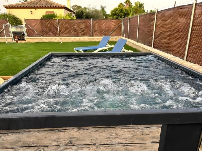 Casa Privada con Jardín Barbacoa y Jacuzzi