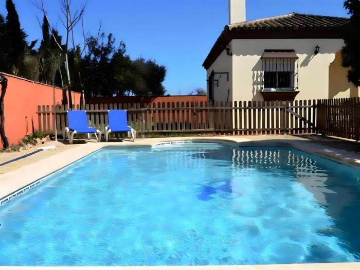 Chalet Piscina Privada Cerca del Mar solo familia