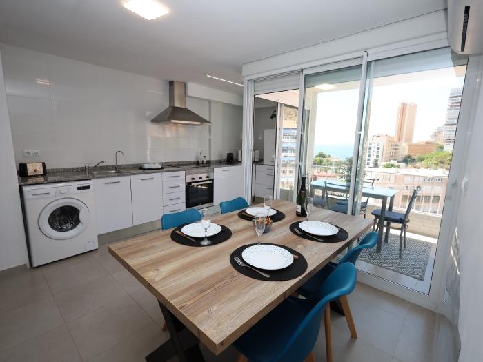 Precioso apartamento en Alicante en primera linea de playa para 4