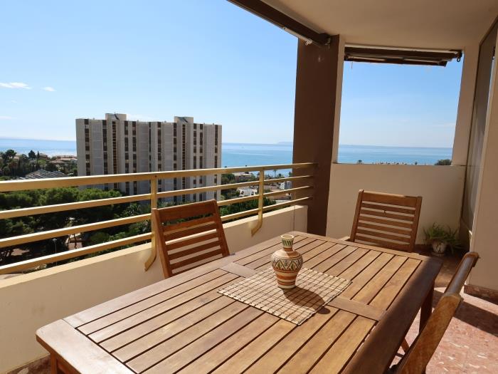 Precioso apartamento en Alicante para 5 pers con piscina y vistas